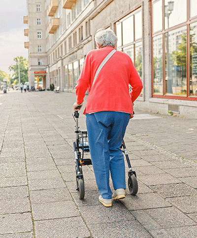 elderly-woman-going-to-appointment